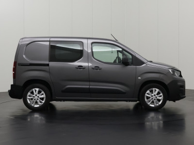 Peugeot Partner 1.2 PureTech Benzine Premium | Marge | Navigatie | Camera | Multimedia | Airco | Cruise | Trekhaak foto 13