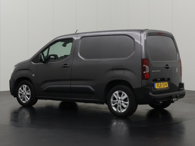 Peugeot Partner 1.2 PureTech Benzine Premium | Marge | Navigatie | Camera | Multimedia | Airco | Cruise | Trekhaak foto 6