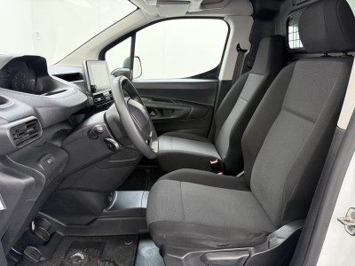 Peugeot Partner 1.2 PureTech Premium BENZINE, BPM vrij, Airco, Navigatie, Cruise Control, EX Lease foto 16