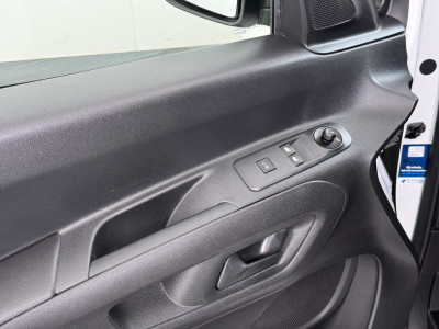 Peugeot Partner 1.2 PureTech Premium BPM VRIJ, Airco, Navigatie, Cruise Control 13