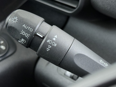 Peugeot Partner 1.2 PureTech Premium BPM VRIJ, Airco, Navigatie, Cruise Control 16