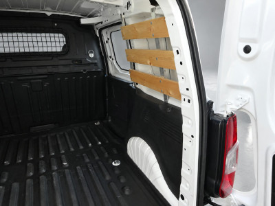 Peugeot Partner 1.2 PureTech Pro BENZINE  AIRCO NAVI CRUISE CONTROL PDC SCHUIFDEUR foto 18
