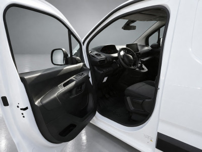 Peugeot Partner 1.2 PureTech Pro BENZINE  AIRCO NAVI CRUISE CONTROL PDC SCHUIFDEUR foto 19