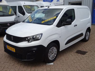 Peugeot Partner 1.2 PureTech Pro BENZINE AIRCO NAVI CRUISE CONTROL PDC SCHUIFDEUR 2