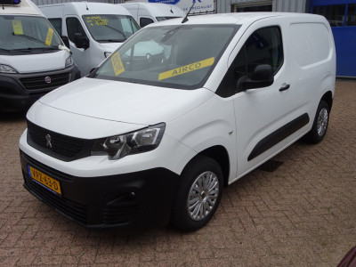Peugeot Partner 1.2 PureTech Pro BENZINE AIRCO NAVI CRUISE CONTROL PDC SCHUIFDEUR 2
