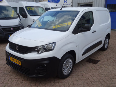Peugeot Partner 1.2 PureTech Pro BENZINE  AIRCO NAVI CRUISE CONTROL PDC SCHUIFDEUR 2