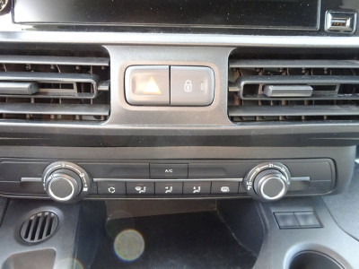 Peugeot Partner 1.2 PureTech Pro BENZINE AIRCO NAVI CRUISE CONTROL PDC SCHUIFDEUR 20