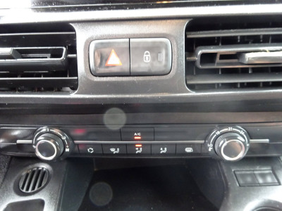 Peugeot Partner 1.2 PureTech Pro BENZINE AIRCO NAVI CRUISE CONTROL PDC SCHUIFDEUR 20