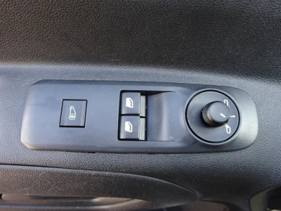 Peugeot Partner 1.2 PureTech Pro BENZINE AIRCO NAVI CRUISE CONTROL PDC SCHUIFDEUR 21