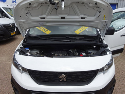 Peugeot Partner 1.2 PureTech Pro BENZINE AIRCO NAVI CRUISE CONTROL PDC SCHUIFDEUR 6