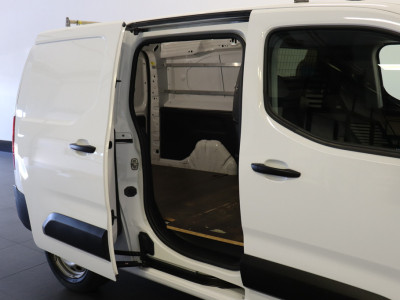 Peugeot Partner 1.5 BlueHDI L2 EURO 6 - Airco - Navi - Cruise - Dubbele Schuifdeur- € 10.950,- excl. 12