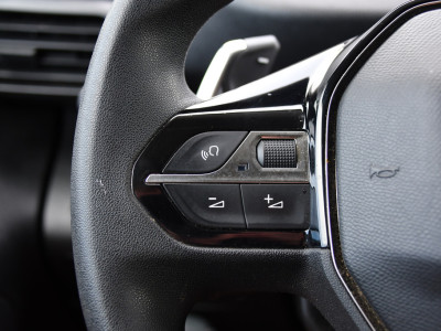 Peugeot Partner 1.5 BlueHDI L2 PB Edition Camera, Cruise, Carplay, Trekhaak, Sensoren, 130pk, Automaat, Multimedia, Uniek! foto 15