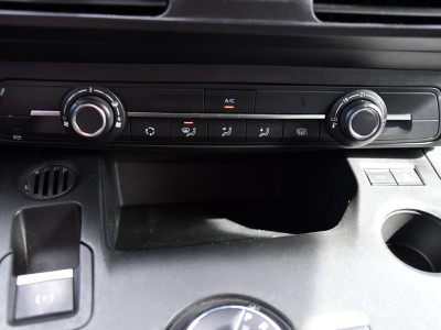 Peugeot Partner 1.5 BlueHDI L2 PB Edition Camera, Cruise, Carplay, Trekhaak, Sensoren, 130pk, Automaat, Multimedia, Uniek! foto 21