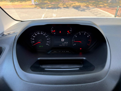 Peugeot Partner 1.5 BlueHDI Premium foto 21