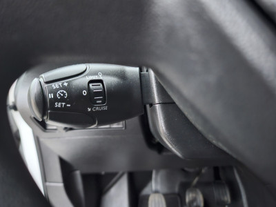 Peugeot Partner 1.5 BlueHDI Premium Airco! Cruise Control! Carplay! NAP! Nette Bus! Schuifdeur! foto 6