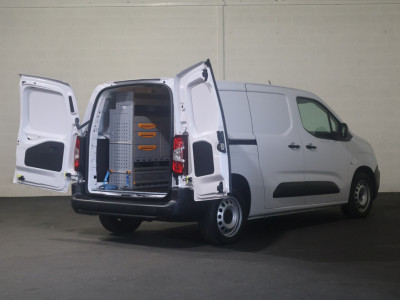 Peugeot Partner 1.5 BlueHDI Premium Long 130PK Automaat Navigatie foto 10