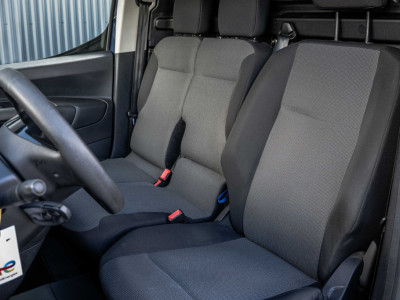 Peugeot Partner 1.5 BlueHDi 100PK | 3-Zits | Camera | Carplay | Cruise | PDC | Airco | Trekhaak foto 23