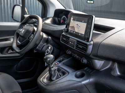Peugeot Partner 1.5 BlueHDi 100PK | 3-Zits | Camera | Carplay | Cruise | PDC | Airco | Trekhaak foto 2