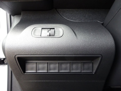 Peugeot Partner 1.5 BlueHDi 100 S&S L2 LONG AIRCO NAVIGATIE CRUISE CONTROL foto 19