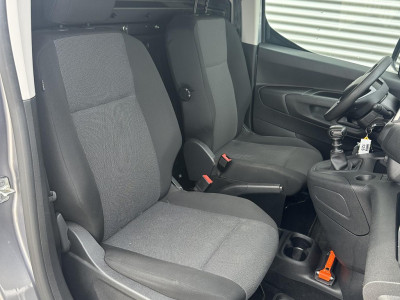 Peugeot Partner 1.5 BlueHDi 100pk MARGE btw vrij Airco|Navi|Cruise foto 4