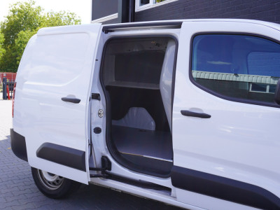 Peugeot Partner 1.5 BlueHDi 102PK L2 EURO 6 - Airco - Cruise - Camera - €16.950,- Excl. foto 11