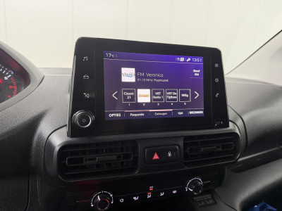 Peugeot Partner 1.5HDi | 3-Persoons | Navigatie | Multimedia | Airco | Cruise foto 17