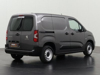 Peugeot Partner 1.5HDi | 3-Persoons | Navigatie | Multimedia | Airco | Cruise foto 2