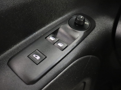 Peugeot Partner 1.6 BlueHDI EURO 6 - Airco - Cruise - PDC - €7.499,- Excl. BTW 20