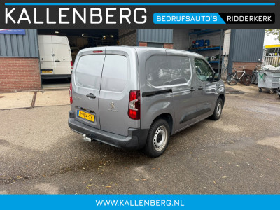 Peugeot Partner 1.6 BlueHDI Premium / Trekhaak / App connect / Cruise / Laadvloer dubbel foto 2