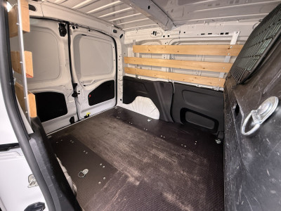 Peugeot Partner 1.6 BlueHDI Premium, Trekhaak, Navigatie, Airco, EURO6, EX LEASE foto 11