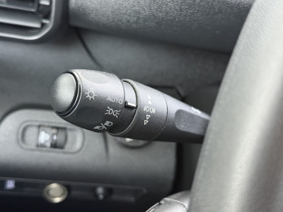 Peugeot Partner 1.6 BlueHDI Premium, Trekhaak, Navigatie, Airco, EURO6, EX LEASE foto 18