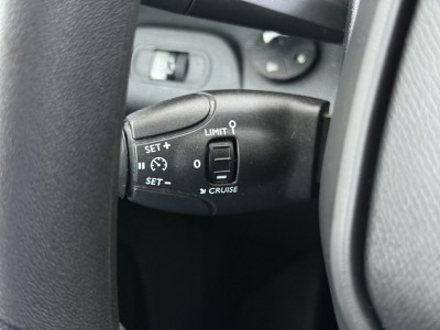 Peugeot Partner 1.6 BlueHDI Premium, Trekhaak, Navigatie, Airco, EURO6, EX LEASE foto 19