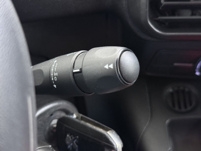 Peugeot Partner 1.6 BlueHDI Premium, Trekhaak, Navigatie, Airco, EURO6, EX LEASE foto 20