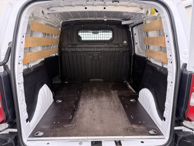 Peugeot Partner 1.6 BlueHDI Premium, Trekhaak, Navigatie, Airco, EURO6, EX LEASE foto 8