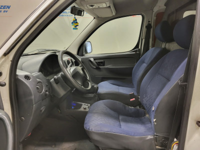 Peugeot Partner 1.6HDI Apk tot Marge 20-12-2026! foto 5