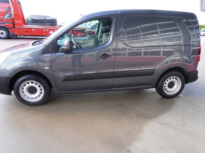 Peugeot Partner 120 1.6 BlueHDi 100pk L1 Premium Trekhaak MARGE AUTO 1e Eigenaar foto 4
