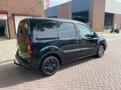 Peugeot Partner 120 1.6 HDi 90 L1 XR / Airco / 2015 / Euro5 / APK 26-6-2027 / Airbag / Elek Ramen / foto 3