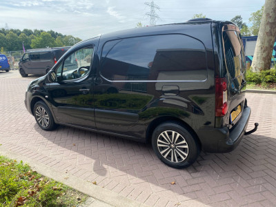 Peugeot Partner 120 1.6 HDi 90 L1 XR / Airco / 2015 / Euro5 / APK 26-6-2027 / Airbag / Elek Ramen / foto 5