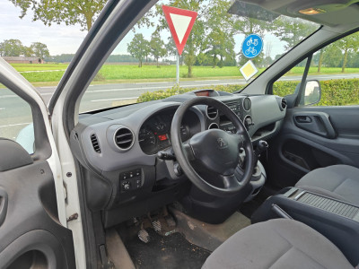 Peugeot Partner 122 1.6 BlueHDi 100 L1 XR S&S AIRCO BJ 2016 foto 3