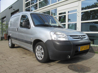 Peugeot Partner 170C 1.6 HDI | Airco | Trekhaak foto 3