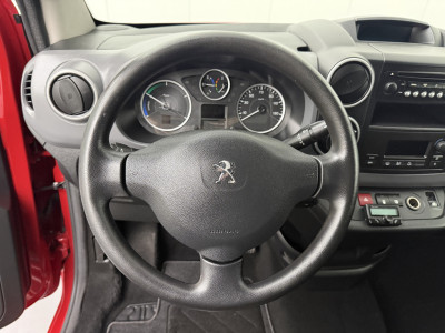 Peugeot Partner Electric Imperiaal | Actieradius NEDC 170Km | Betimmering foto 9