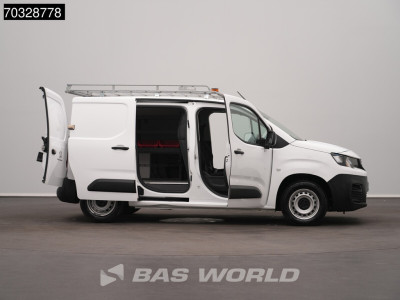 Peugeot Partner 110pk Benzine L1H1 Navi Airco Cruise Camera Parkeersensoren v+a Imperiaal Euro6 L1 Kompakt Airco Cruise control 11