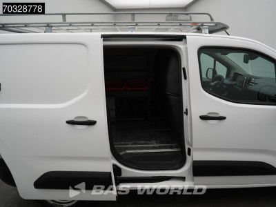Peugeot Partner 110pk Benzine L1H1 Navi Airco Cruise Camera Parkeersensoren v+a Imperiaal Euro6 L1 Kompakt Airco Cruise control 12
