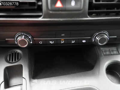 Peugeot Partner 110pk Benzine L1H1 Navi Airco Cruise Camera Parkeersensoren v+a Imperiaal Euro6 L1 Kompakt Airco Cruise control 15