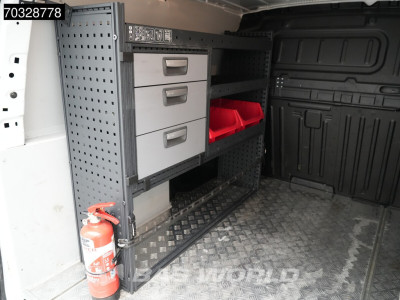 Peugeot Partner 110pk Benzine L1H1 Navi Airco Cruise Camera Parkeersensoren v+a Imperiaal Euro6 L1 Kompakt Airco Cruise control 9