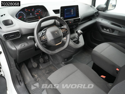 Peugeot Partner 110pk Benzine L1H1 Trekhaak Navi Airco Cruise Parkeersensoren Euro6 L1 Kompakt Airco Trekhaak Cruise control 3