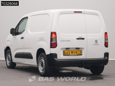 Peugeot Partner 110pk Benzine L1H1 Trekhaak Navi Airco Cruise Parkeersensoren Euro6 L1 Kompakt Airco Trekhaak Cruise control 6