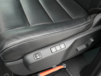 Peugeot Traveller 2.0 BlueHDi 180 Business Long S&S 7 pers | Panoramisch vast glazen dak | Apple carplay -android auto | Navigaie | MARGE auto foto 21