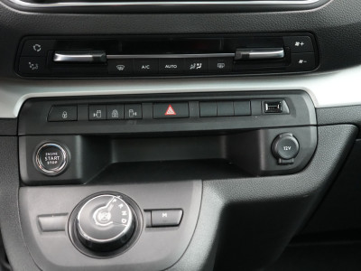 Peugeot Traveller 2.0 BlueHDi 180 Business Long S&S 7 pers | Panoramisch vast glazen dak | Apple carplay -android auto | Navigaie | MARGE auto foto 6