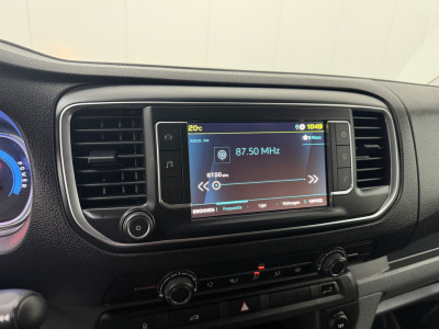 Peugeot e-Expert Lang Premium 75 kWh | Elektrisch | Multimedia | Camera | Airco | Cruise | Betimmering foto 17
